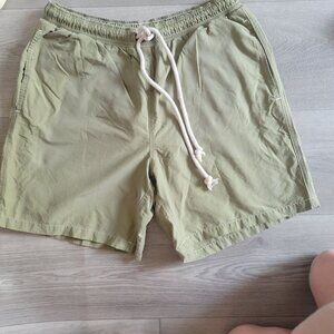 J.Crew Mens Green Elastic Waist Drawstring Shorts Back Pocket Mesh Lining Size M